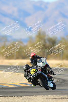 media/Jan-10-2025-CVMA Friday Practice (Fri) [[489e0da257]]/Group 4 and Trackday/Session 5 (Turn 7)/